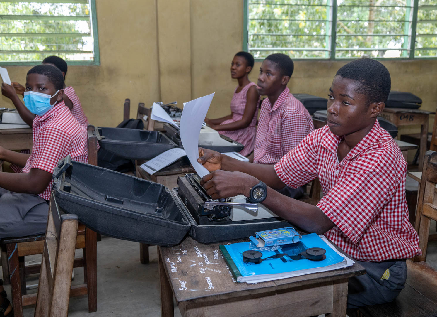 typewriter donation to needy students - courtesy smileatschool